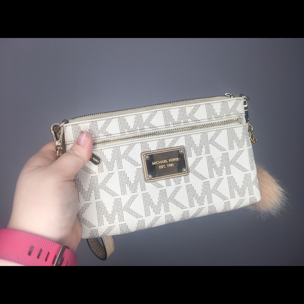 Wristlet